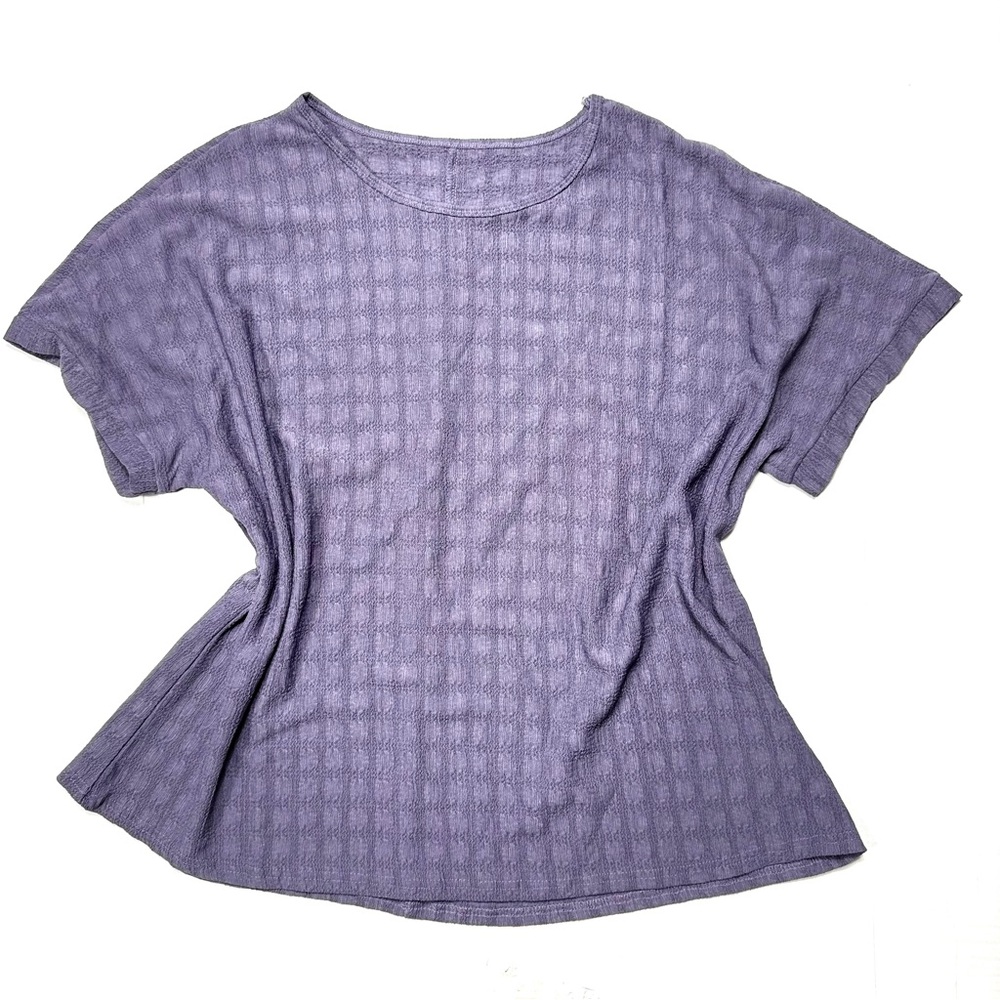 LAST CHANCE Textured tee